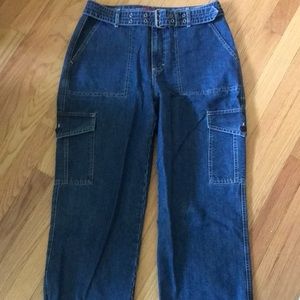 Women’s size 8 Gloria Vanderbilt cropped jeans